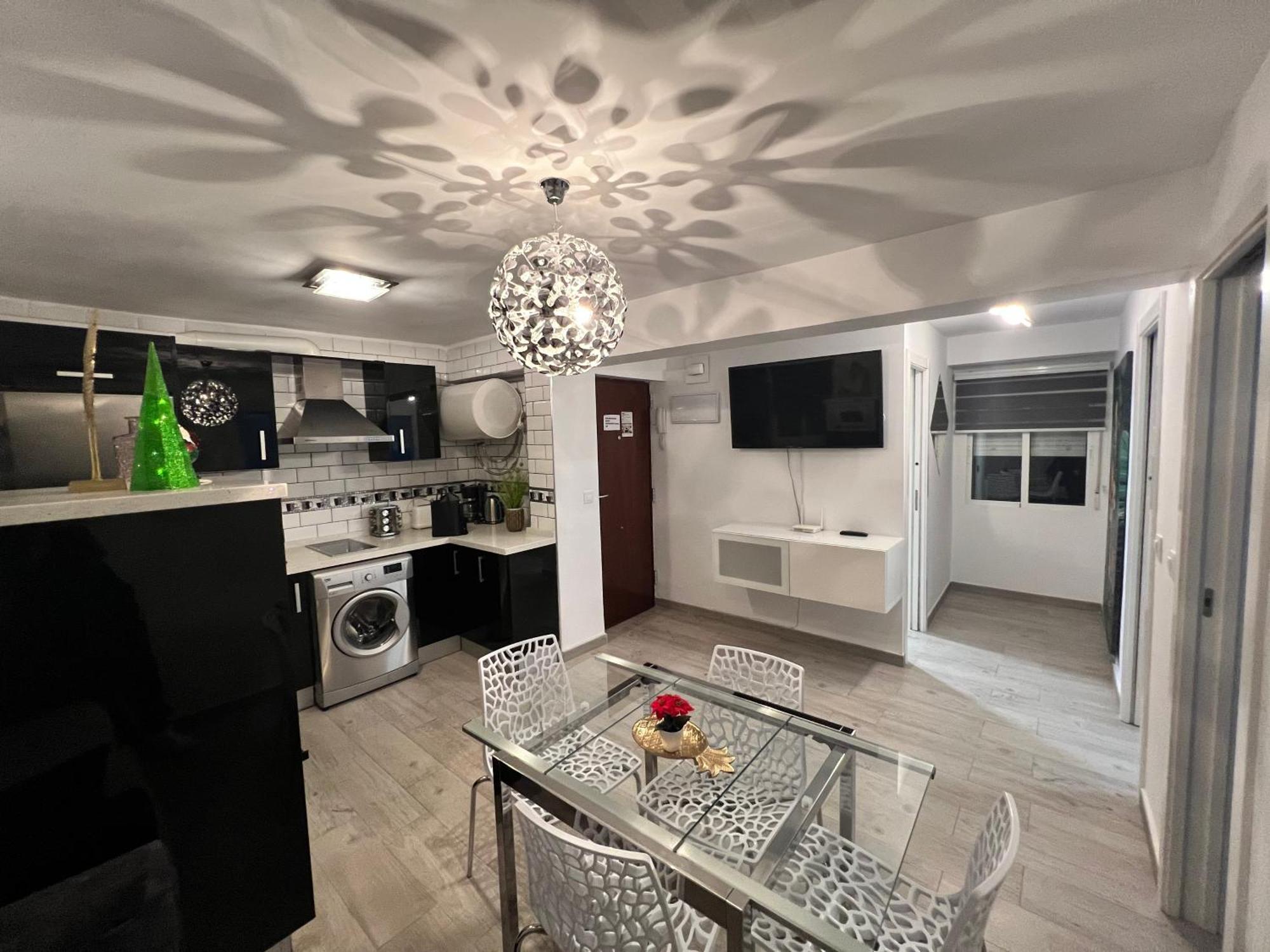Enzo Apartment *